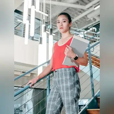 薛哲若